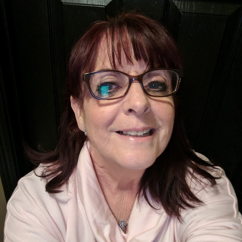 Meet your Posher, Annie